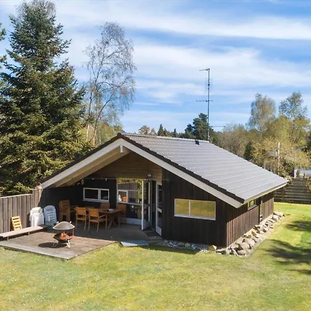 M416-vaeggerlose-skovviolvej-6 Bøtø By